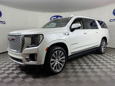 Used 2021 GMC Yukon XL Denali w/ Denali Ultimate Package image 31