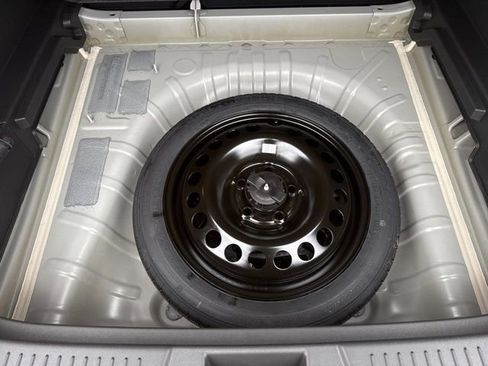 New 2026 Chevrolet Trax RS w/ Sunroof Package image 38