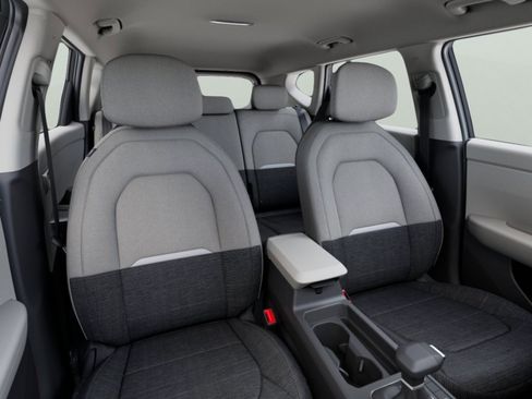 New 2027 Kia Seltos S FWD image 11