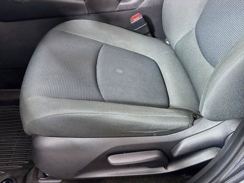 Certified 2022 Toyota RAV4 LE AWD/4WD image 20