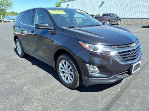 Used 2019 Chevrolet Equinox LT w/ LPO, Cargo Package AWD/4WD image 3