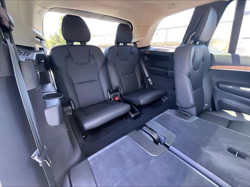 Used 2024 Volvo XC90 T8 Plus w/ Protection Package Premier AWD/4WD image 31