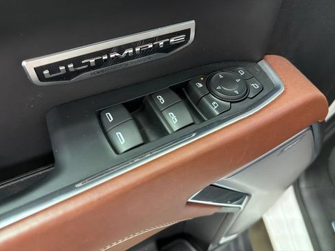 Used 2024 GMC Sierra 1500 Denali Ultimate AWD/4WD image 22