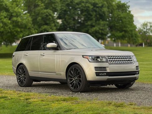 Used 2016 Land Rover Range Rover Supercharged AWD/4WD image 1
