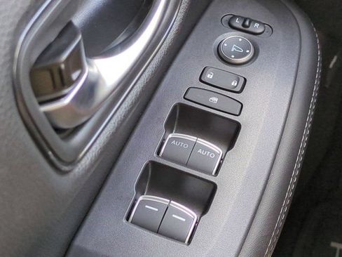 New 2026 Honda HR-V EX-L image 22