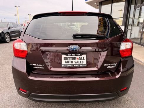 Used 2012 Subaru Impreza 2.0i Premium AWD/4WD image 4