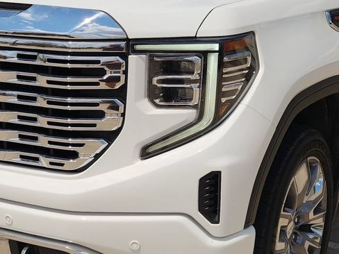 Used 2023 GMC Sierra 1500 Denali AWD/4WD image 22