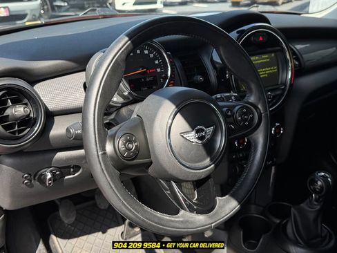 Used 2017 MINI Cooper 2-Door Hardtop FWD image 14