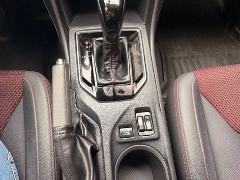 Used 2023 Subaru Crosstrek 2.0i Premium w/ Popular Package #2 image 10