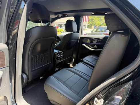Used 2024 Mercedes-Benz GLE 350 4MATIC w/ 3rd Row Seat Package image 31