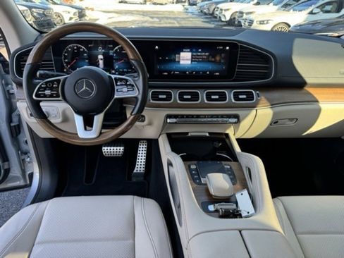 Certified 2022 Mercedes-Benz GLS 450 4MATIC image 20