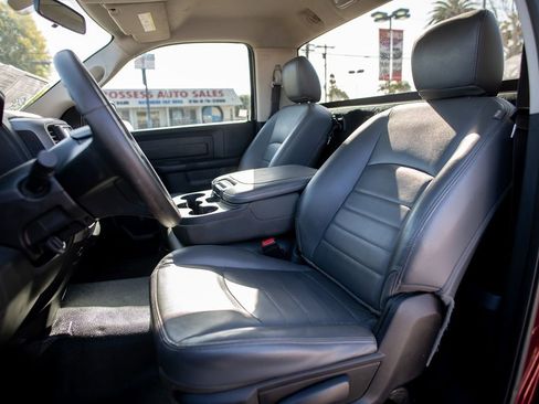 Used 2017 RAM 1500 Tradesman w/ Chrome Appearance Group image 21