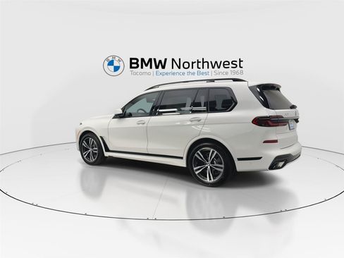 New 2027 BMW X7 xDrive40i w/ M Sport Package AWD/4WD image 12