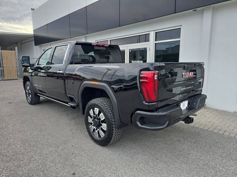 New 2026 GMC Sierra 2500 Denali w/ Denali Reserve Package AWD/4WD image 5