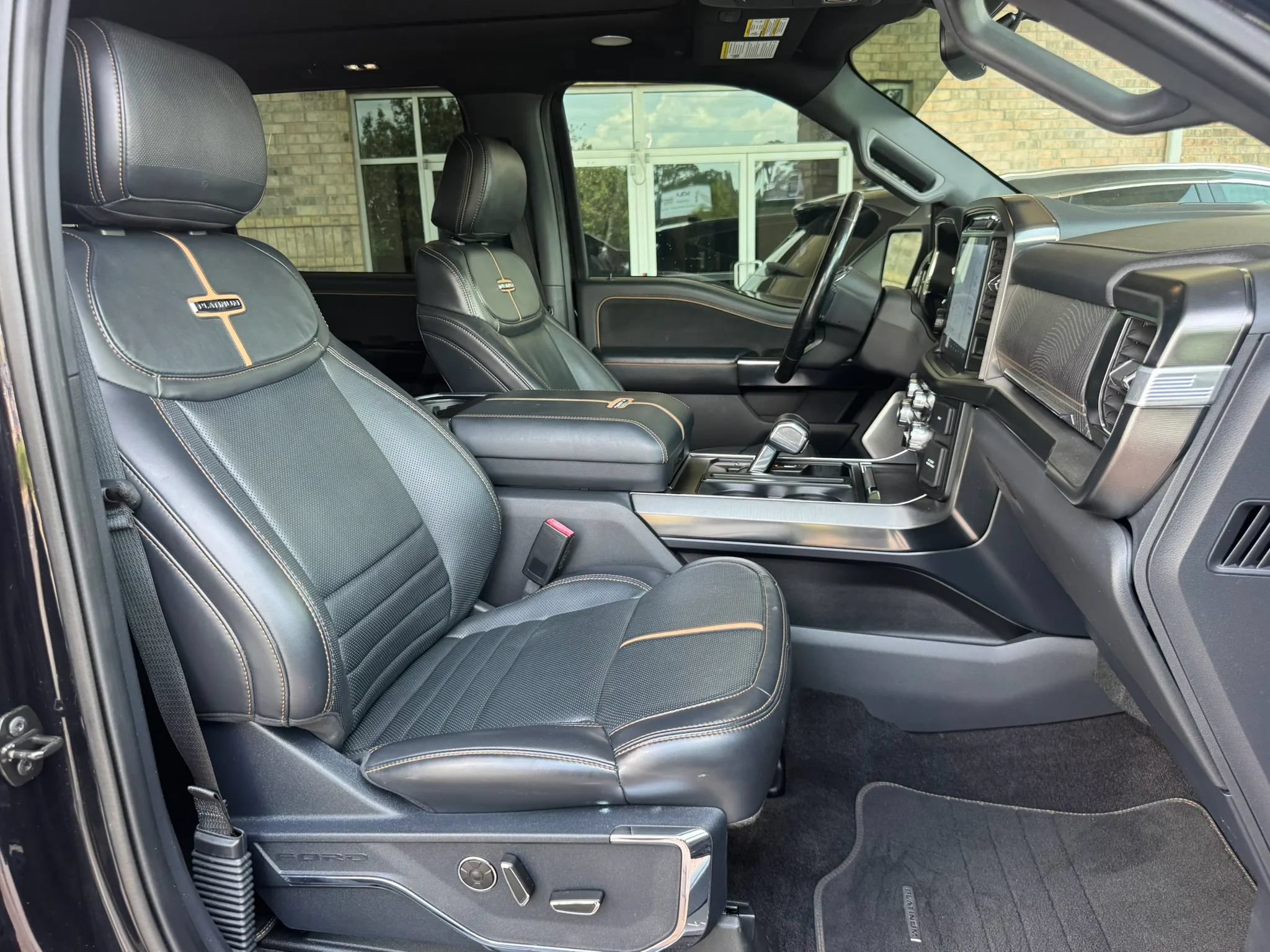 Used 2021 Ford F150 Platinum w/ Equipment Group 701A High AWD/4WD image 28