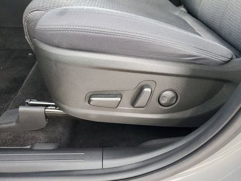 Used 2023 Hyundai Santa Fe SEL FWD image 16