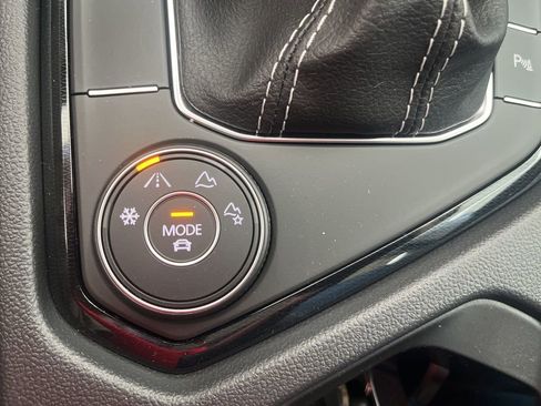 New 2026 Volkswagen Taos SE AWD/4WD image 29