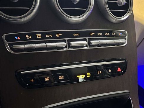 Certified 2022 Mercedes-Benz GLC 300 4MATIC image 29