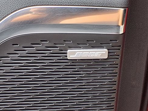 Used 2025 Chevrolet Traverse RS w/ LPO, Floor Liner Package image 11