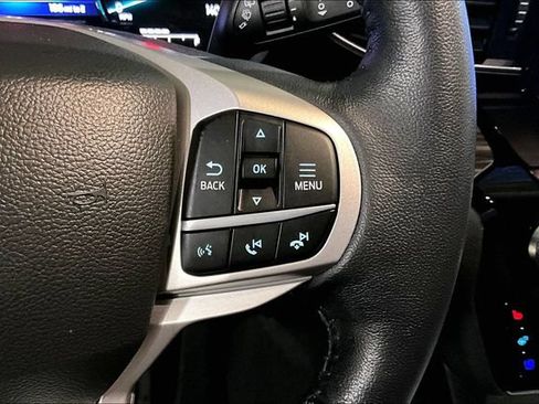 Used 2022 Ford Explorer Limited w/ Equipment Group 301A AWD/4WD image 21