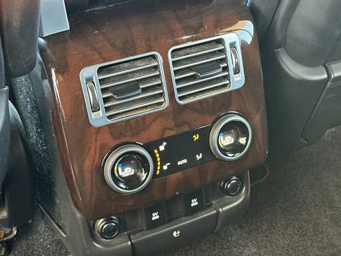 Used 2018 Land Rover Range Rover Supercharged AWD/4WD image 15