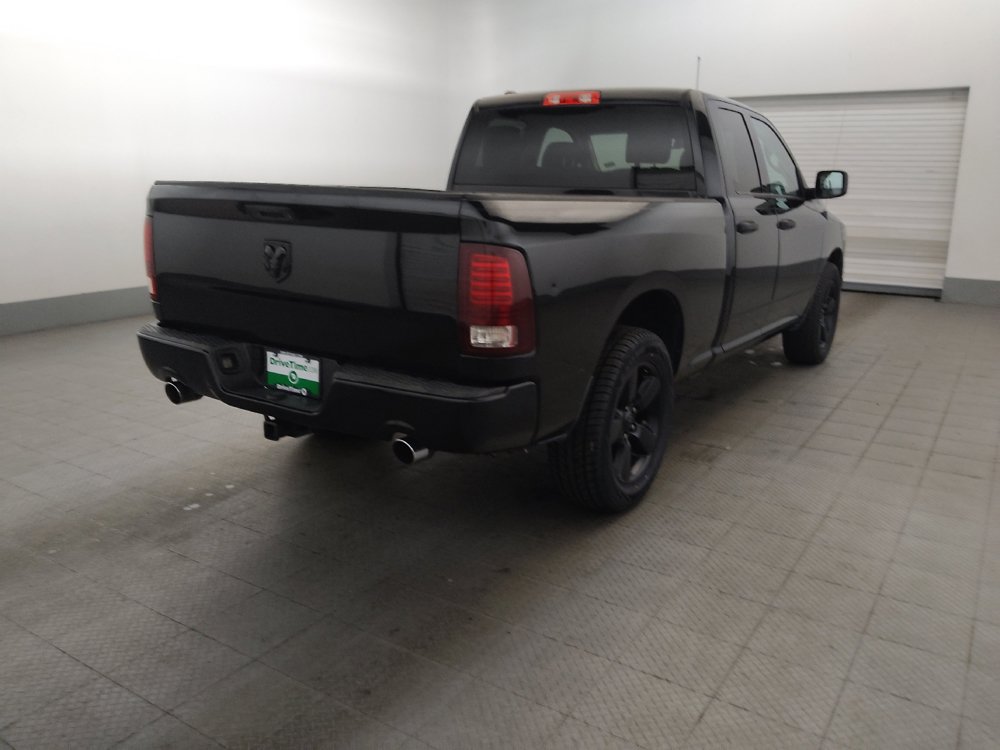 Used 2015 RAM 1500 Express w/ Black Ram 1500 Express Group RWD image 9