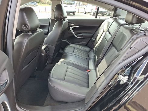 Used 2016 Buick Regal image 11