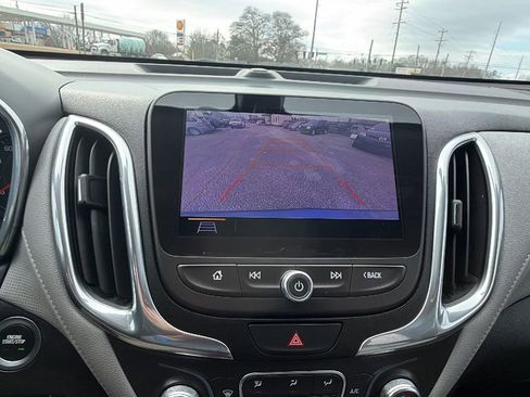 Used 2019 Chevrolet Equinox Premier image 28