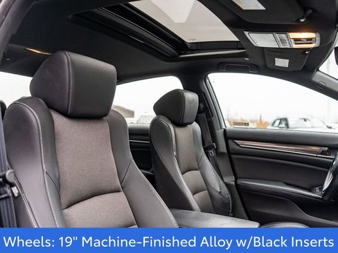 Used 2018 Honda Accord Sport image 12
