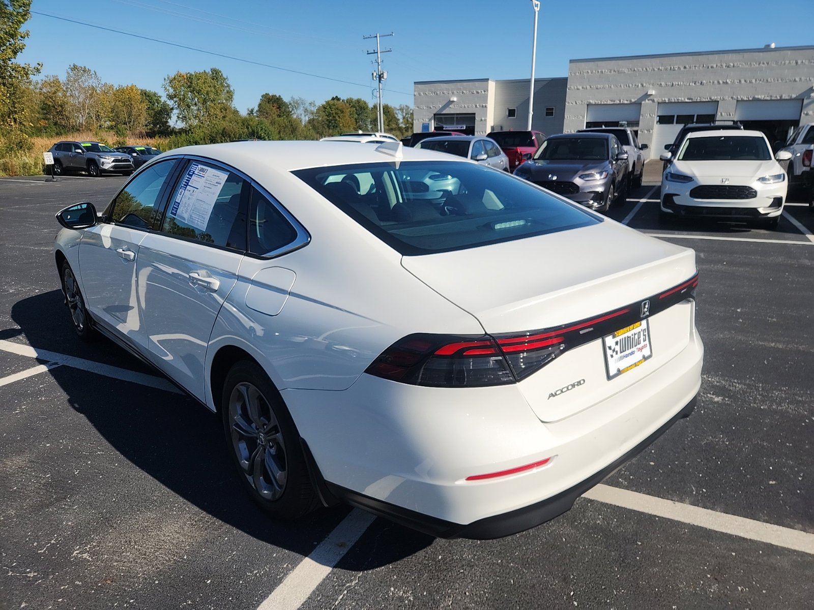 Used 2024 Honda Accord EX image 4