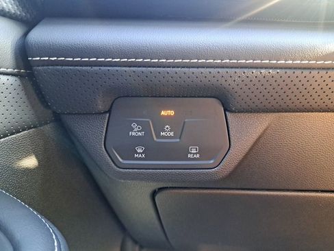 New 2025 Volkswagen Atlas Cross Sport SEL Premium R-Line image 30