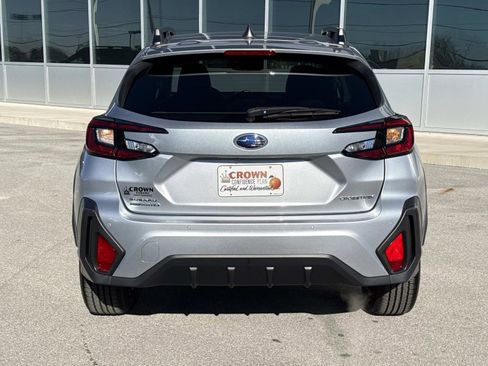 Certified 2025 Subaru Crosstrek 2.5i Limited w/ Crosstrek Mirror Package image 5