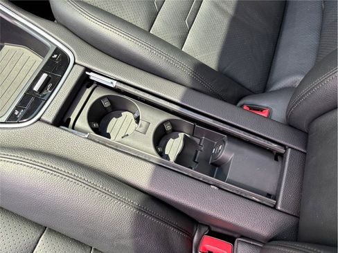 Used 2017 Porsche Panamera 4S image 44