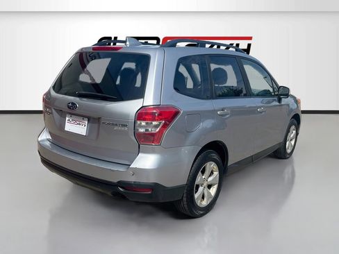 Used 2016 Subaru Forester 2.5i Premium w/ All-Weather Package AWD/4WD image 7