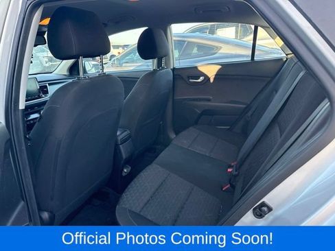 Used 2022 Kia Rio S w/ Technology Package FWD image 5