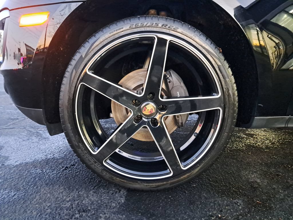 Used 2018 Porsche Macan AWD/4WD image 9