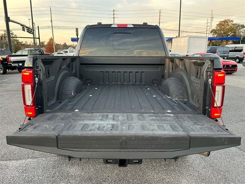 Used 2022 Ford F250 Lariat w/ Lariat Ultimate Package image 16