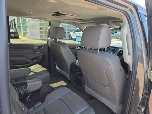 Used 2019 GMC Yukon XL Denali w/ Open Road Package AWD/4WD image 15