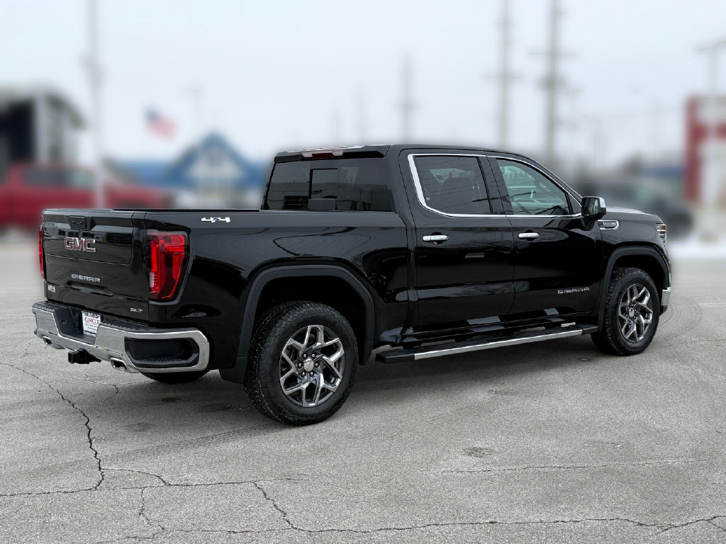 New 2026 GMC Sierra 1500 SLT w/ SLT Premium Package AWD/4WD image 11