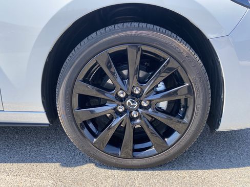 Certified 2026 MAZDA MAZDA3 s Sport FWD image 10