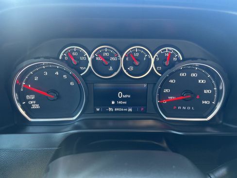 Used 2021 Chevrolet Silverado 1500 LT w/ All Star Edition Plus image 33