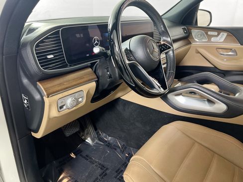 Used 2024 Mercedes-Benz GLE 350 4MATIC image 9