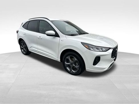 Used 2024 Ford Escape ST-Line Select AWD/4WD image 31