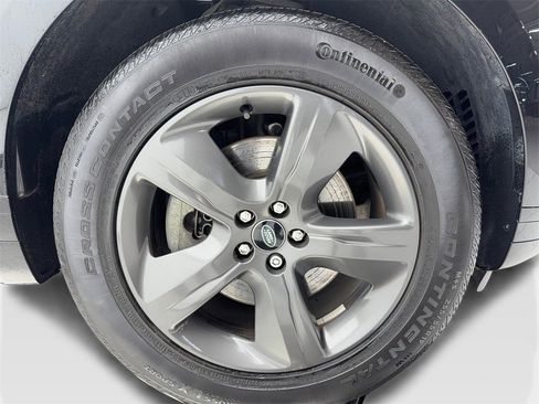 Used 2023 Land Rover Range Rover Velar S image 49