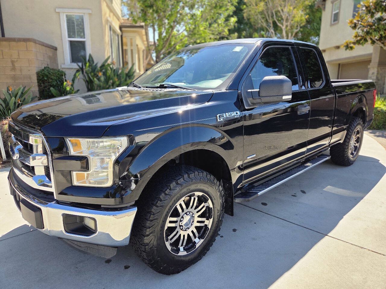 Used 2016 Ford F150 XLT w/ Equipment Group 301A Mid RWD image 35