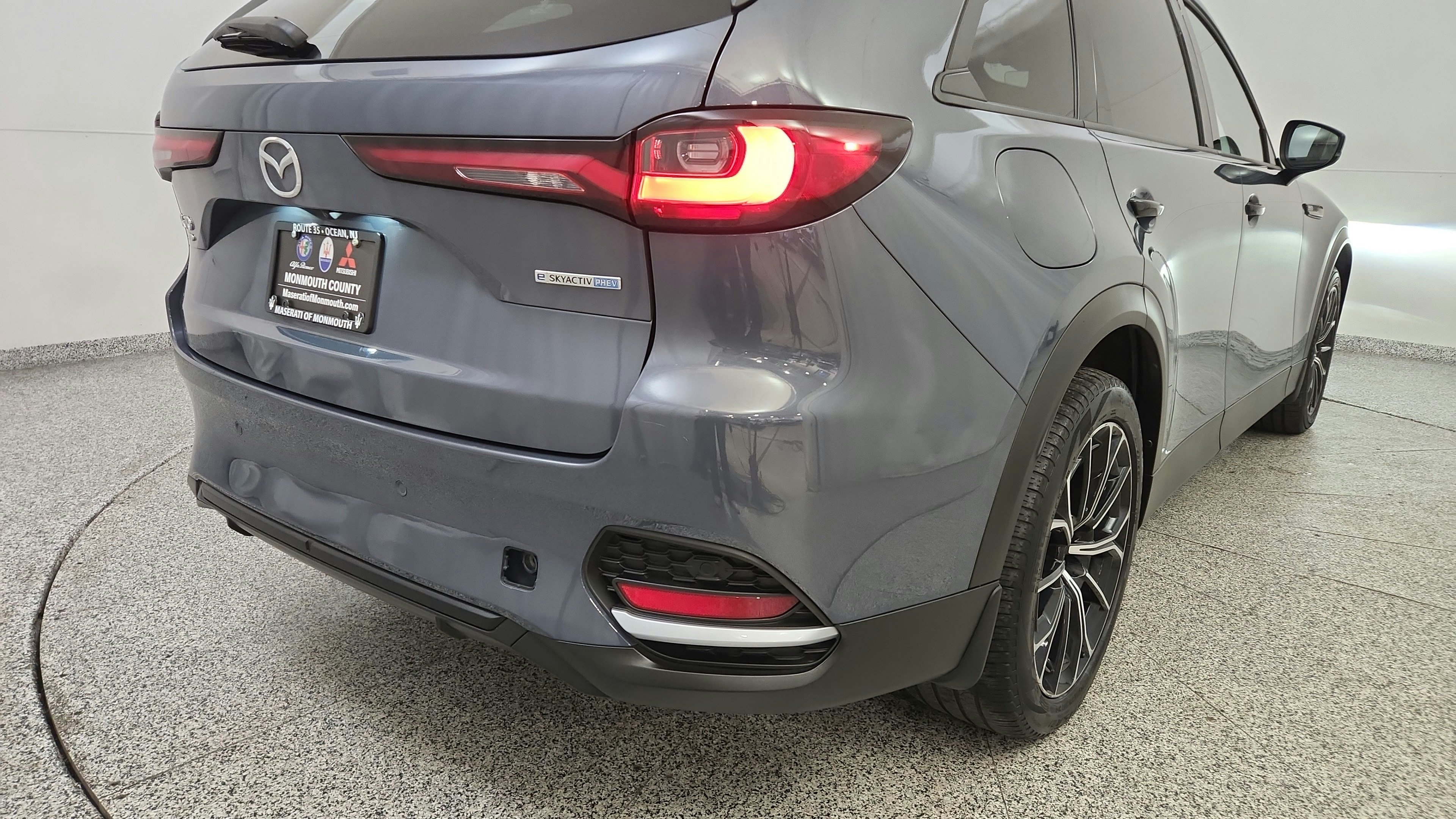 Used 2025 MAZDA CX-70 Plug-In Hybrid w/ Premium Pkg AWD/4WD image 28