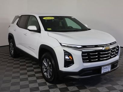 Used 2025 Chevrolet Equinox LT