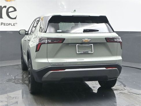 New 2026 Chevrolet Equinox LT image 13