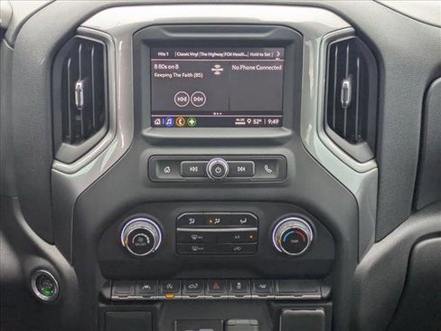 Used 2024 Chevrolet Silverado 1500 Custom image 14