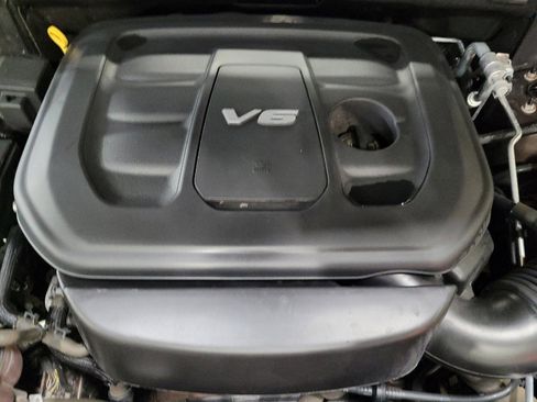 Used 2019 Jeep Grand Cherokee Overland image 30